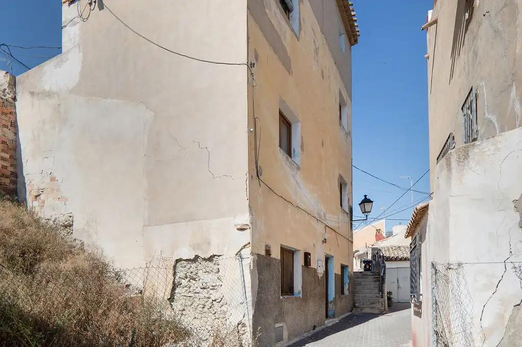 Vista exterior de Piso en venta en Moratalla