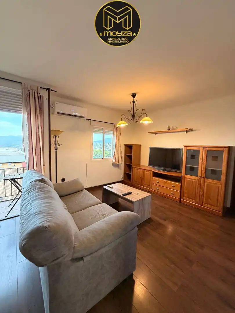 Sala de estar de Piso de alquiler en Jaén con Terraza