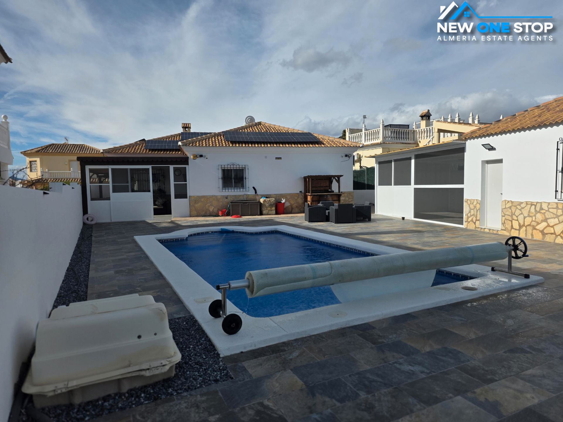 Swimming pool of House or chalet for sale in Arboleas  with Air Conditioner, Heating and Private garden