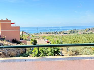 Attico con piscina in vendita a Almayate