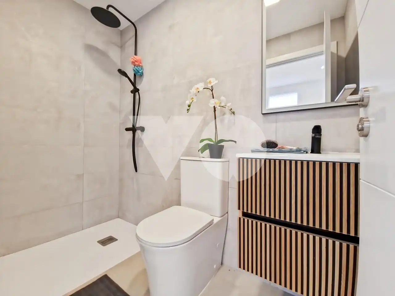 Bany de Apartament en venda en Madrid amb Aire condicionat i Calefacció
