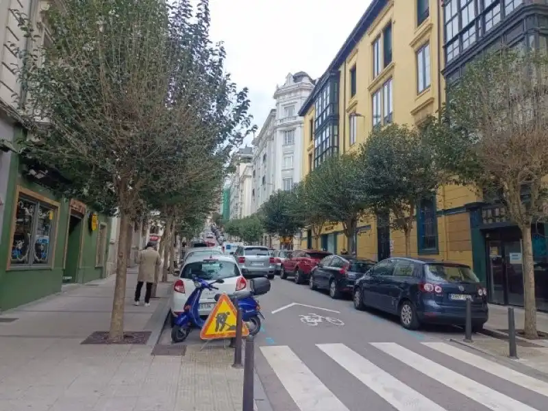 Vista exterior de Local en venta en Santander con Calefacción