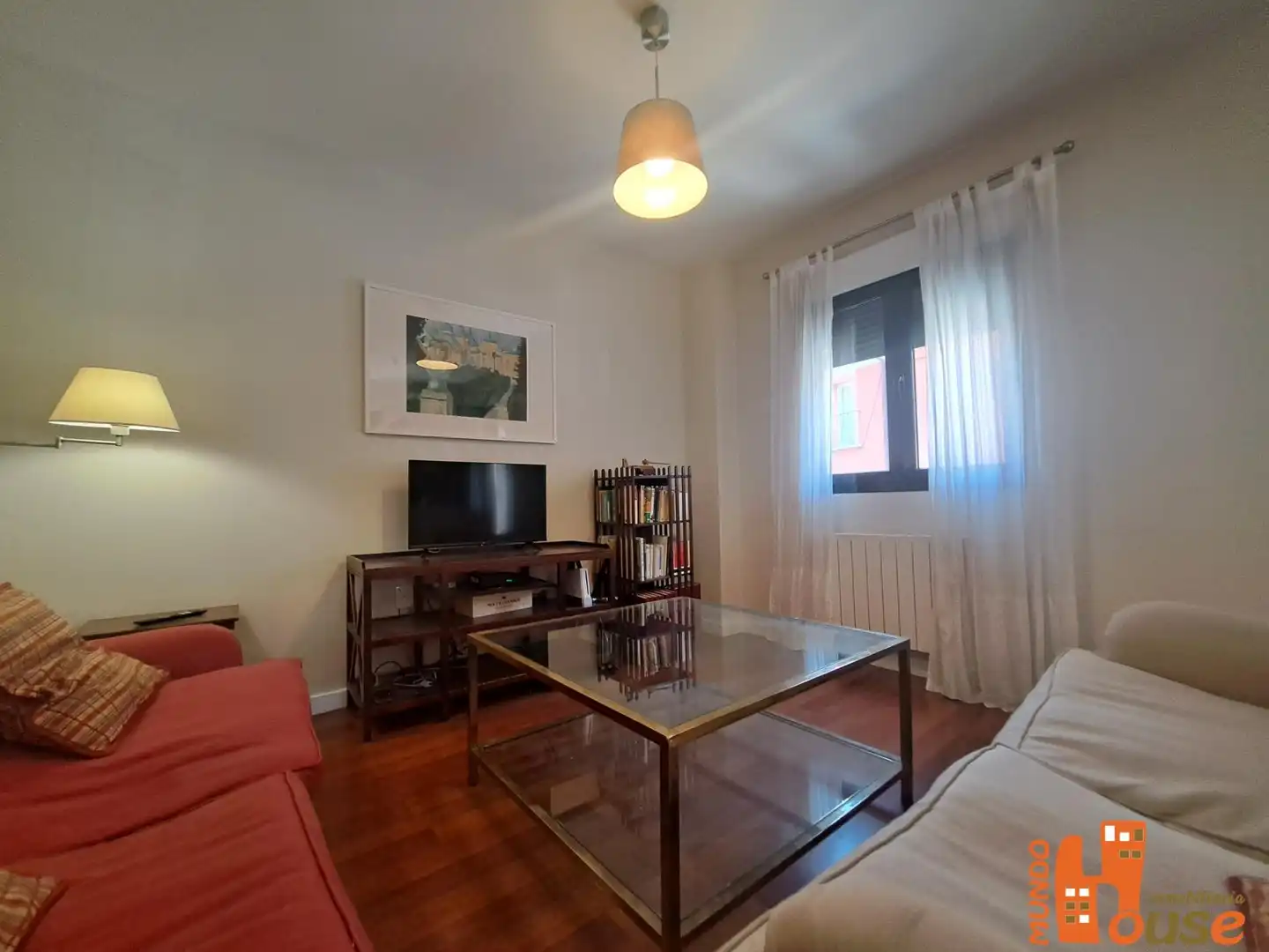 Sala de estar de Casa adosada en venta en Real Sitio de San Ildefonso con Calefacción y Amueblado
