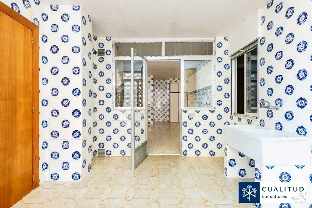 Piso en venta en Castellón de la Plana / Castelló de la Plana con Balcón