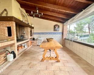 Kitchen of House or chalet for sale in Vilamarxant  with Air Conditioner, Terrace and Swimming Pool
