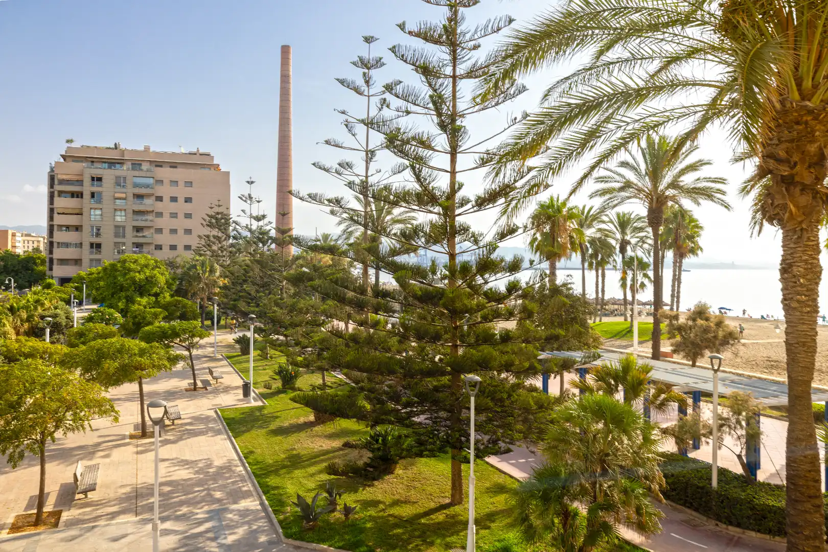 Exterior view of Flat for sale in Málaga  with Air Conditioner, Heating and Terrace