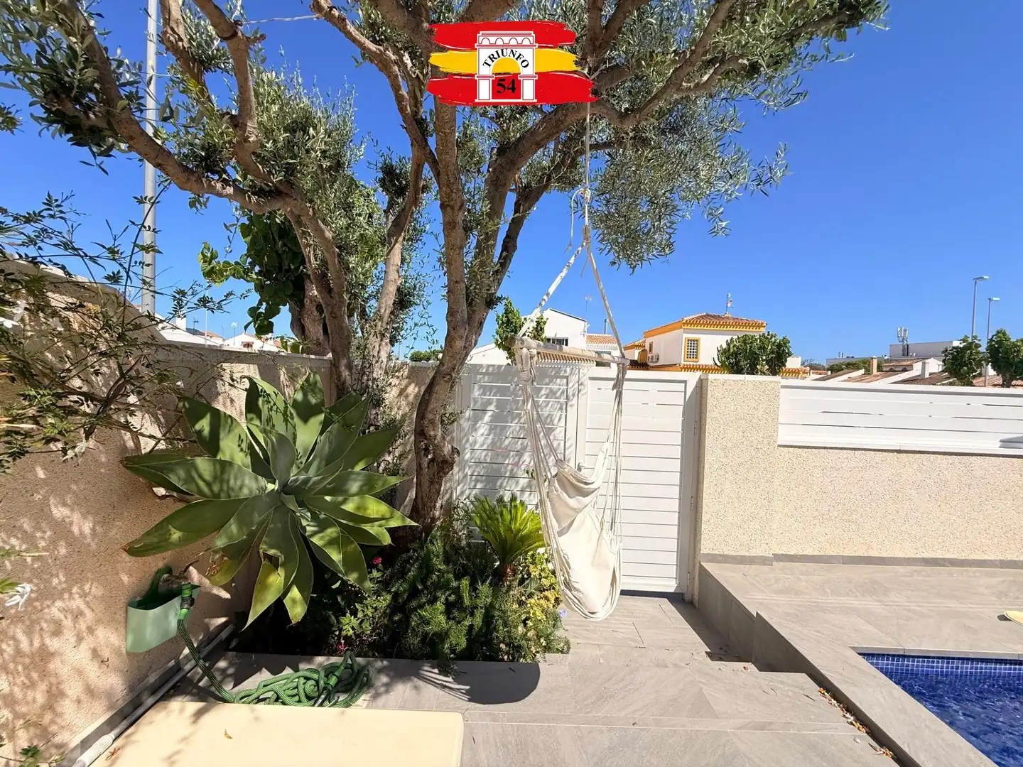 Terraza de Casa adosada en venta en Pilar de la Horadada con Aire acondicionado, Calefacción y Jardín privado