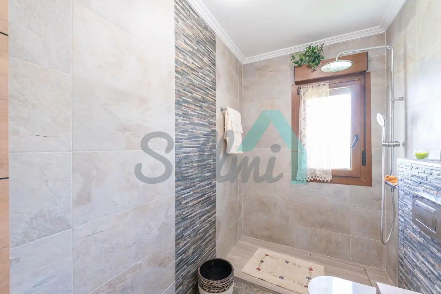 Bathroom of Houses for sale in Gijón   with Heating, Private garden and Terrace