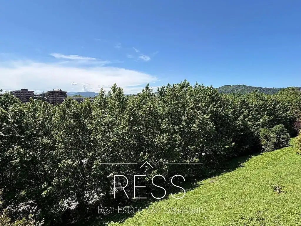 Wohnung zum Verkauf in Donostia - San Sebastián  mit Heizung, Privatgarten und Terrasse
