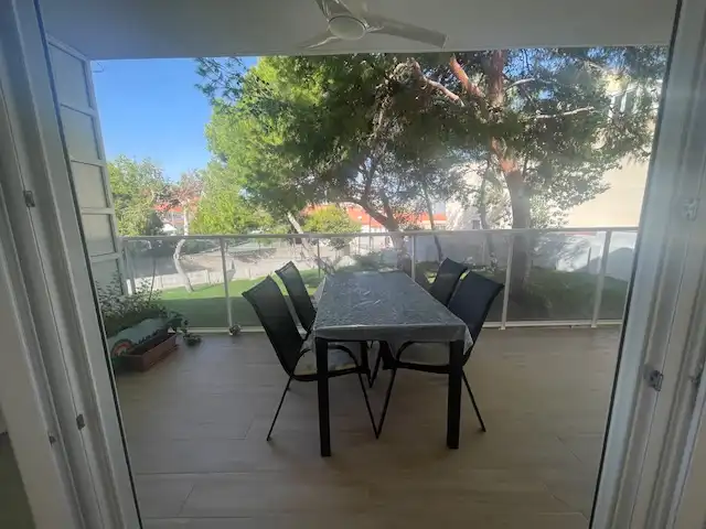 Piso con piscina en alquiler en Calle de la Salpa, imagen 3
