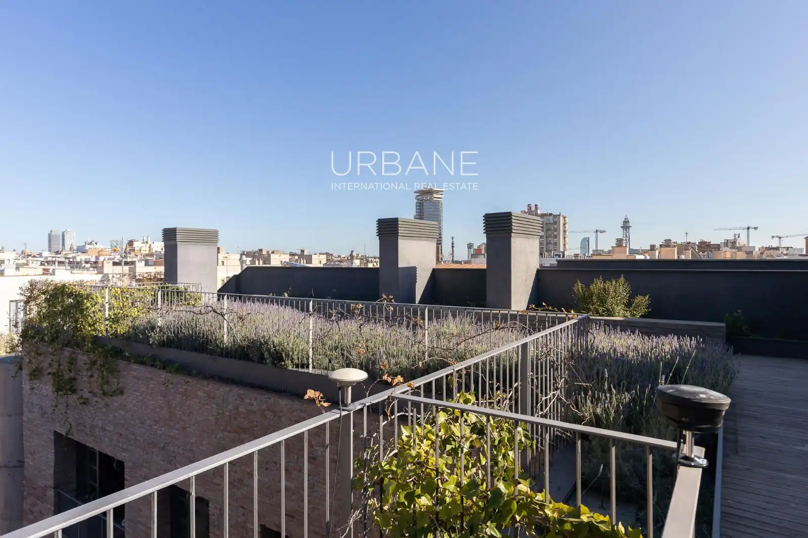 Terrasse von Wohnung zum Verkauf in Barcelona mit Klimaanlage, Heizung und Terrasse