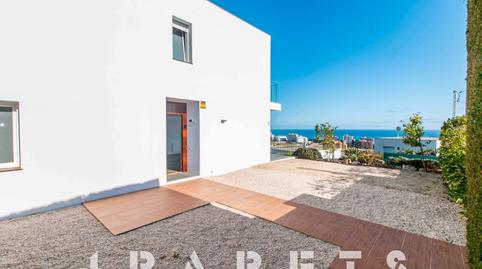 Foto 3 de Casa adosada en venda a Santa Susanna, Barcelona