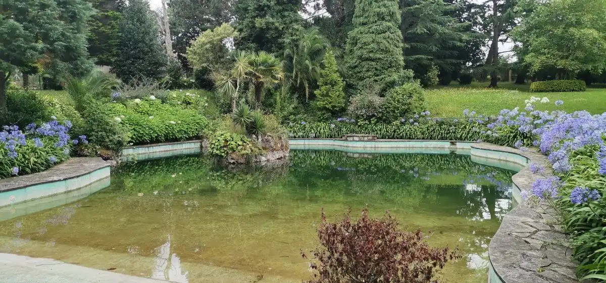 Piscina de Casa o xalet en venda en Gijón  amb Terrassa, Traster i Piscina