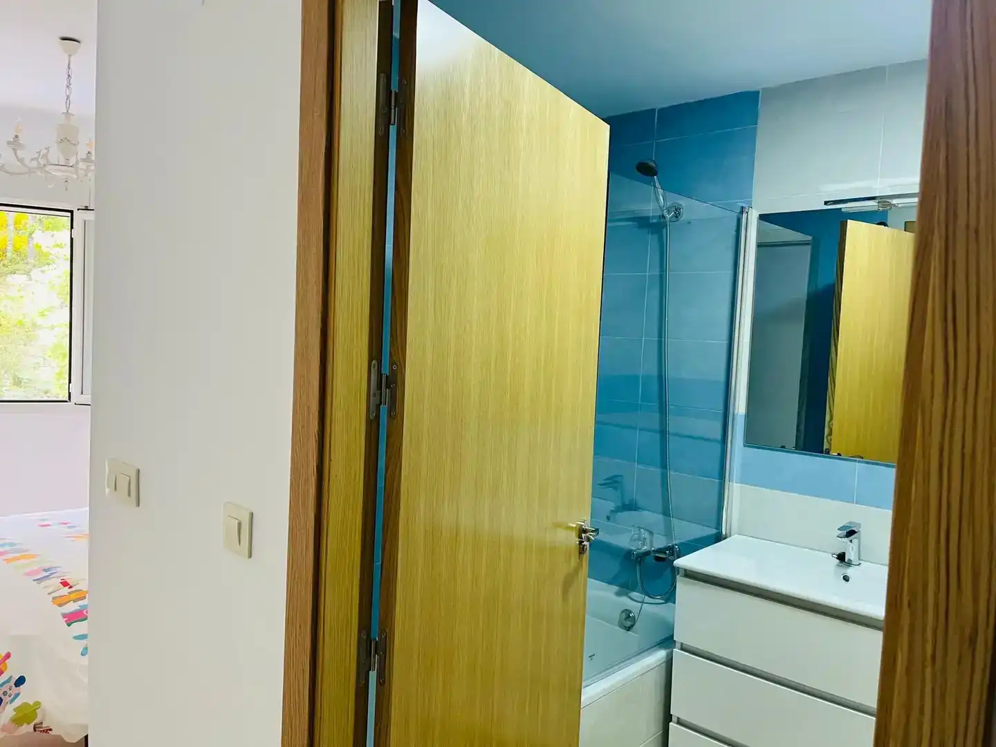 Badezimmer von Wohnung zur Miete in Jarandilla de la Vera mit Klimaanlage, Möbliert und Balkon