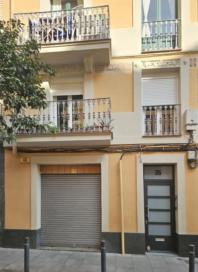 Business premises for sale in MASNOU 35