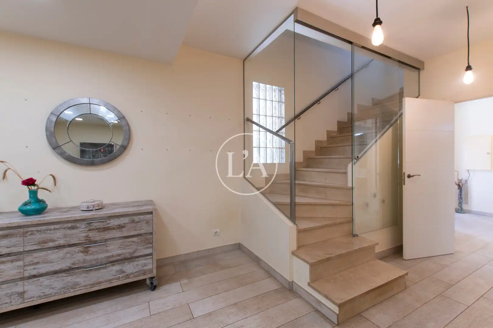 Semi-detached house with terrace for sale in Carrer d'Alexandre Galí, imagen 32