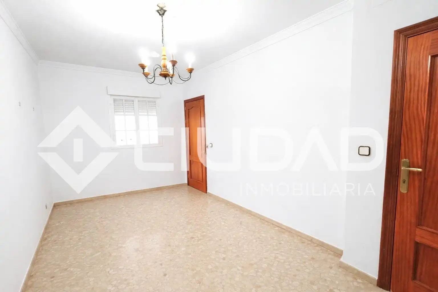 Habitación de Piso en venta en Las Cabezas de San Juan