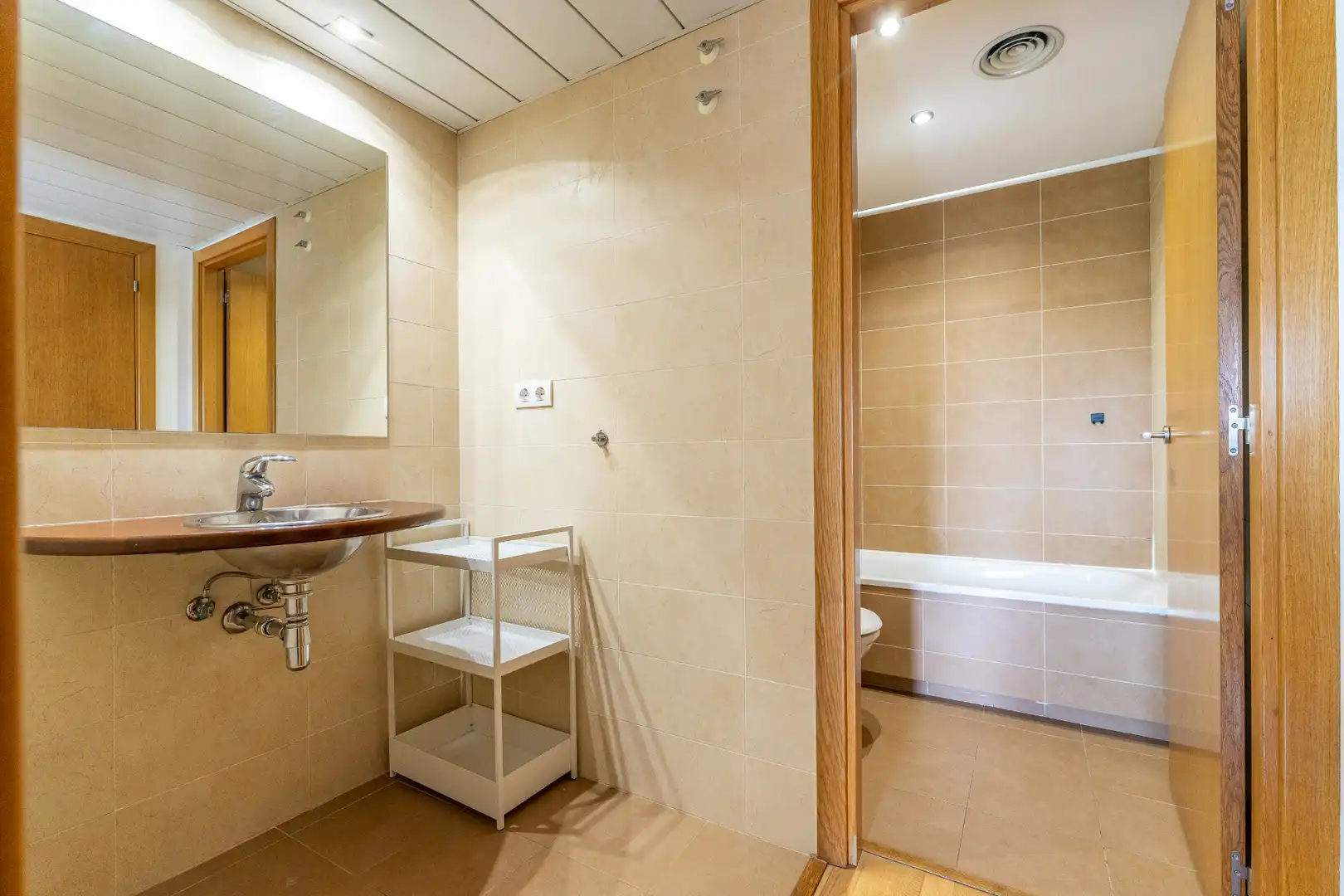 Baño de Piso en venta en Reus con Aire acondicionado, Calefacción y Parquet