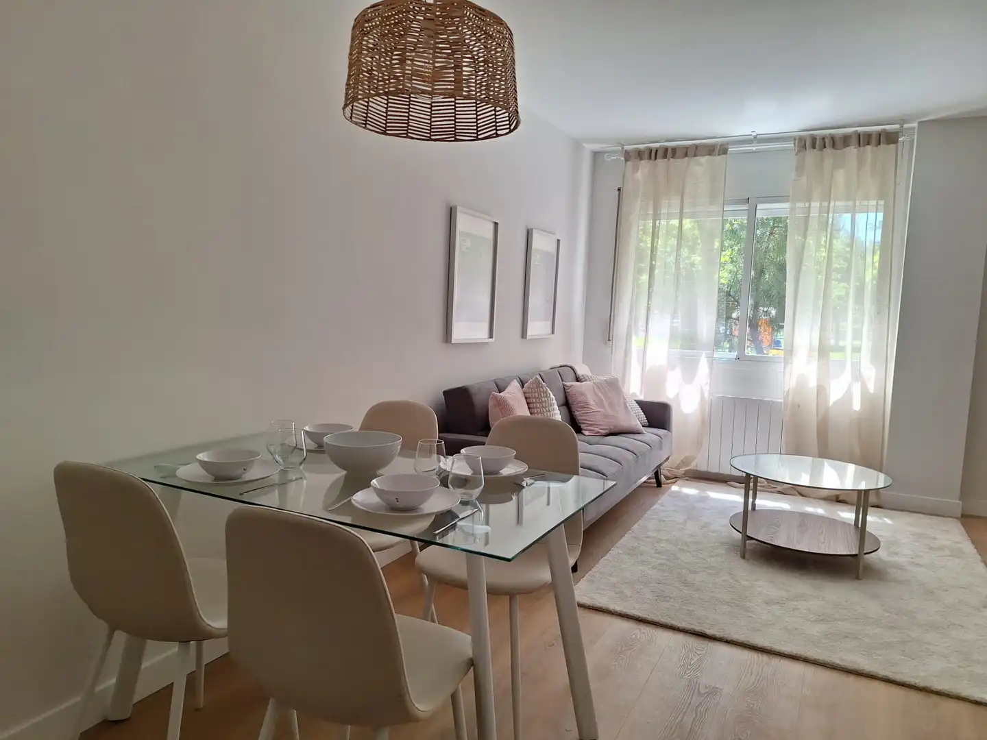 Sala de estar de Piso de alquiler en Villanueva de la Cañada con Calefacción y Amueblado
