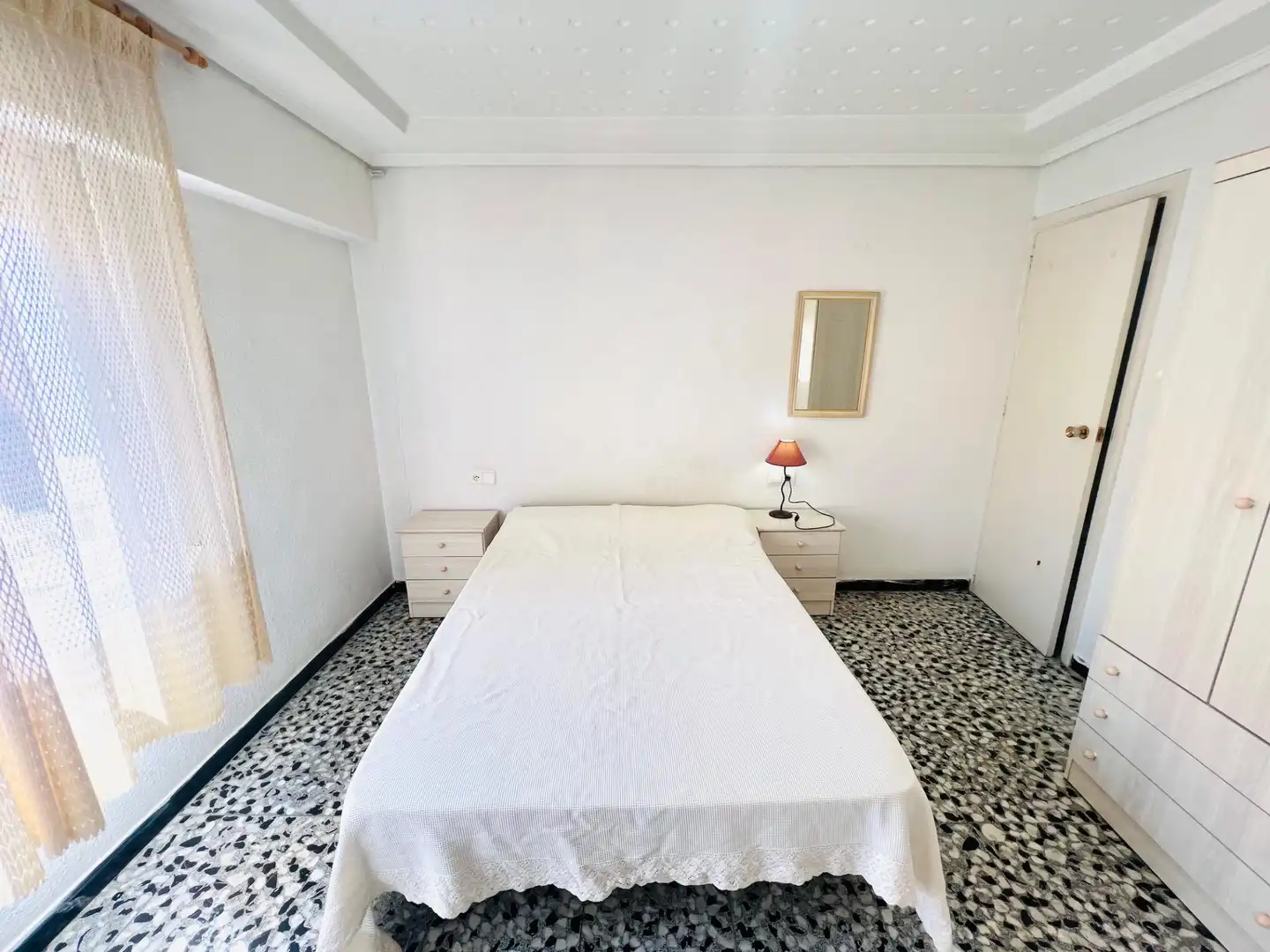 Habitación de Piso en venta en Elche / Elx con Aire acondicionado y Amueblado