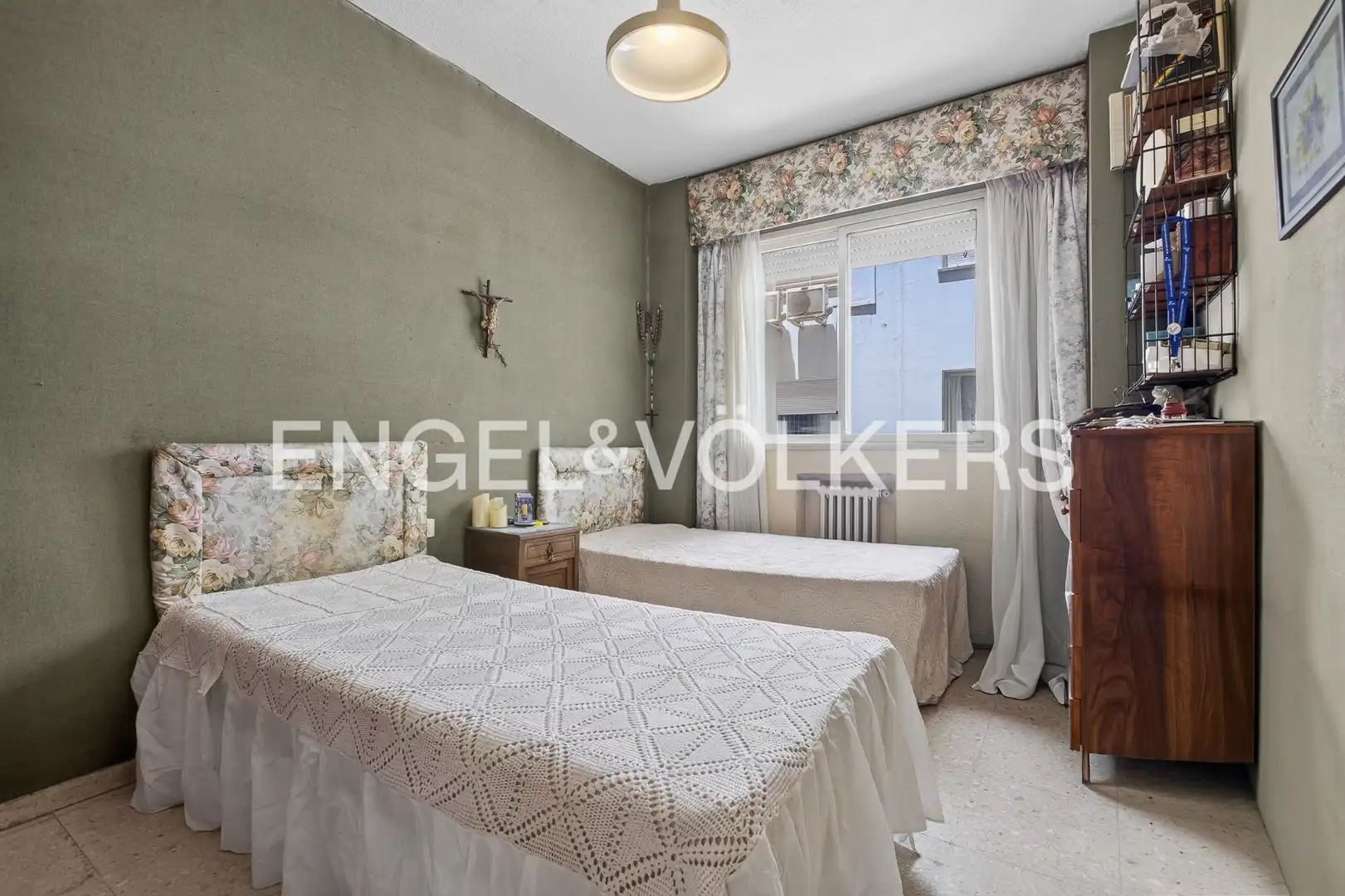Habitación de Piso en venta en Sevilla con Aire acondicionado, Calefacción y Parquet