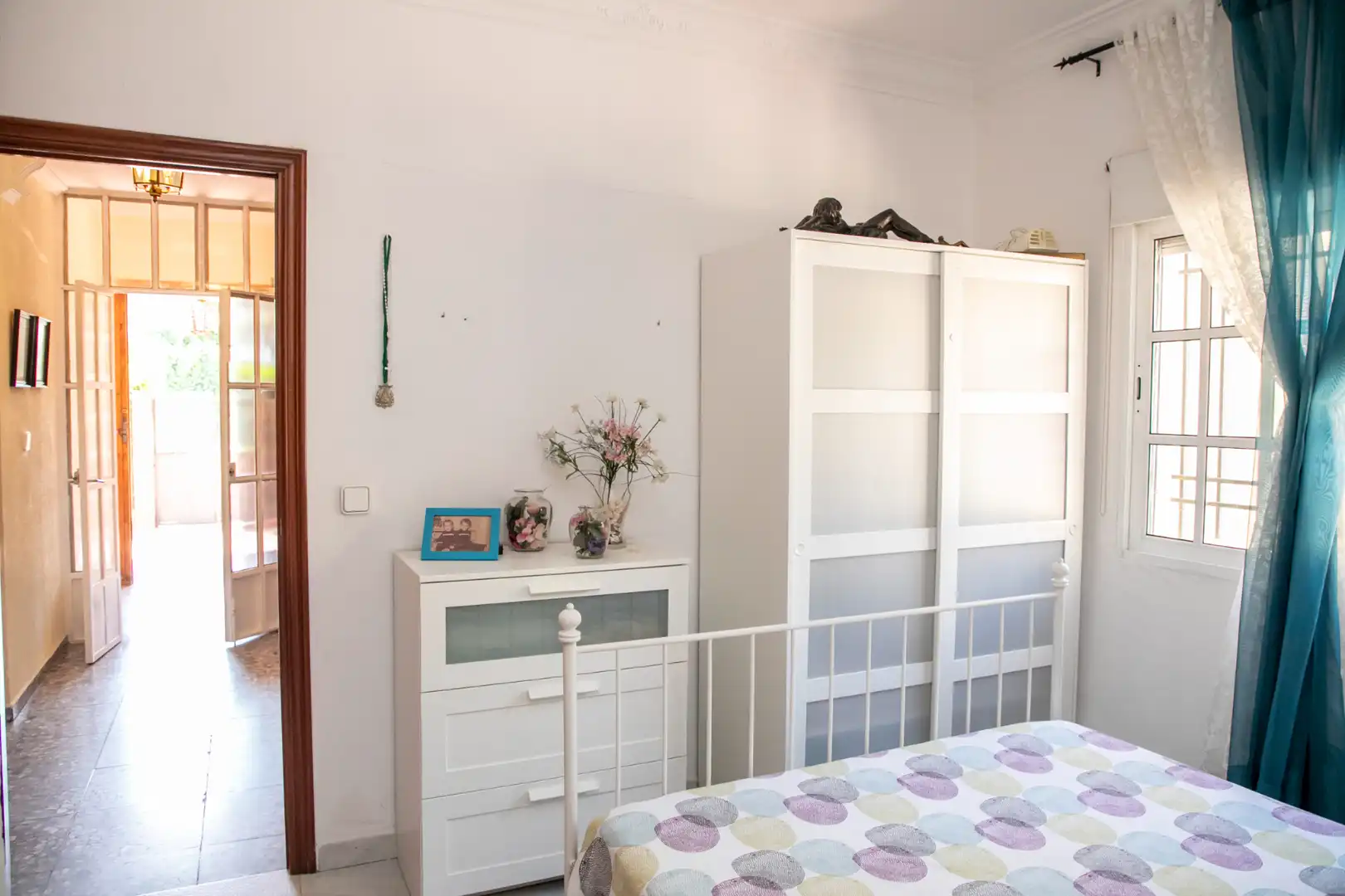 Habitación de Casa o chalet en venta en Castilleja de la Cuesta con Aire acondicionado, Calefacción y Jardín privado