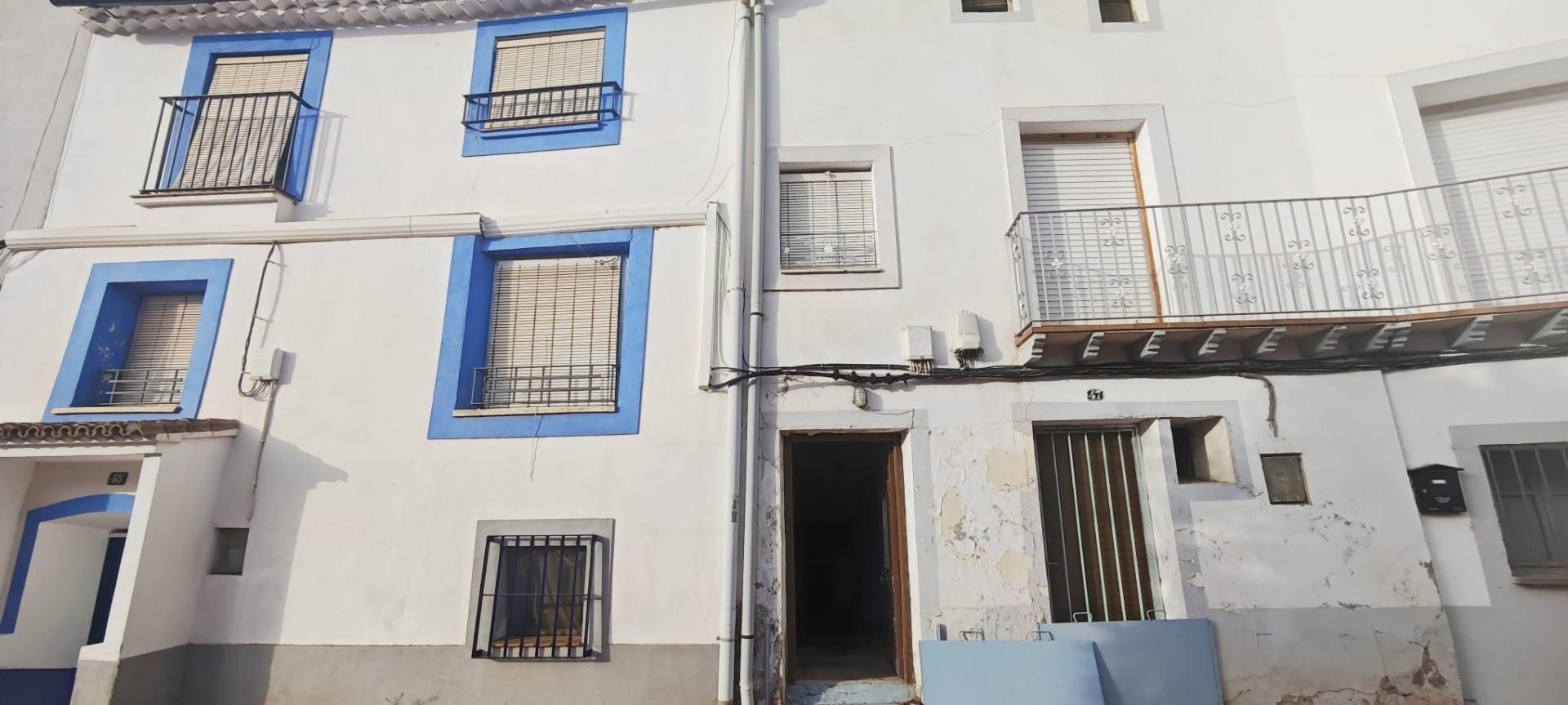 Vista exterior de Casa o chalet en venta en Belmonte de Gracián con Jardín privado y Trastero