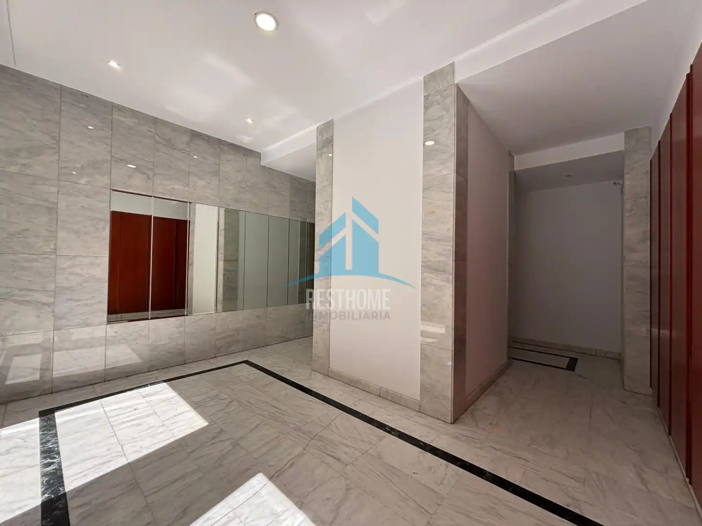 Appartamento con terrazza in vendita a Calle LLUIS VIVES, imagen 41