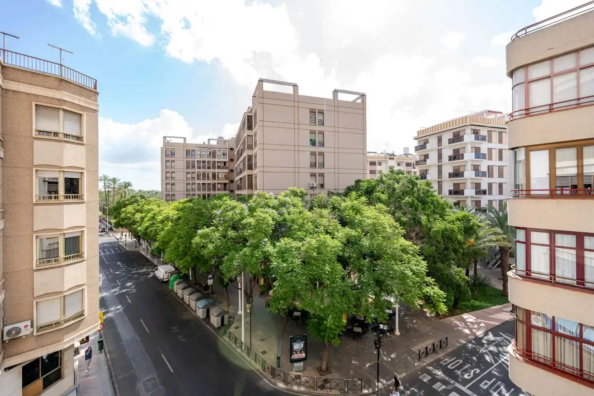 Appartamento con ascensore in vendita a Avinguda en Joan Carles I, imagen 37