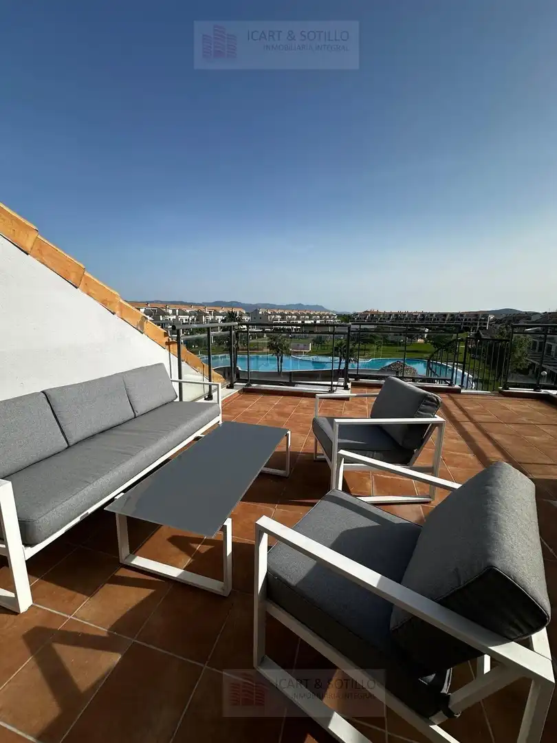 Terrasse von Dachboden zur Miete in San Jorge / Sant Jordi mit Klimaanlage, Heizung und Privatgarten