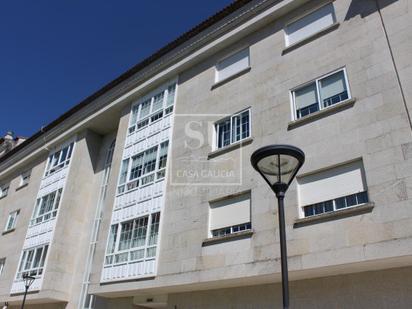 Vista exterior de Dúplex en venda en Nigrán amb Calefacció, Traster i Moblat
