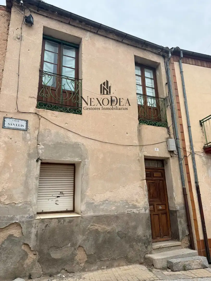 Exterior view of Houses for sale in Carbonero el Mayor