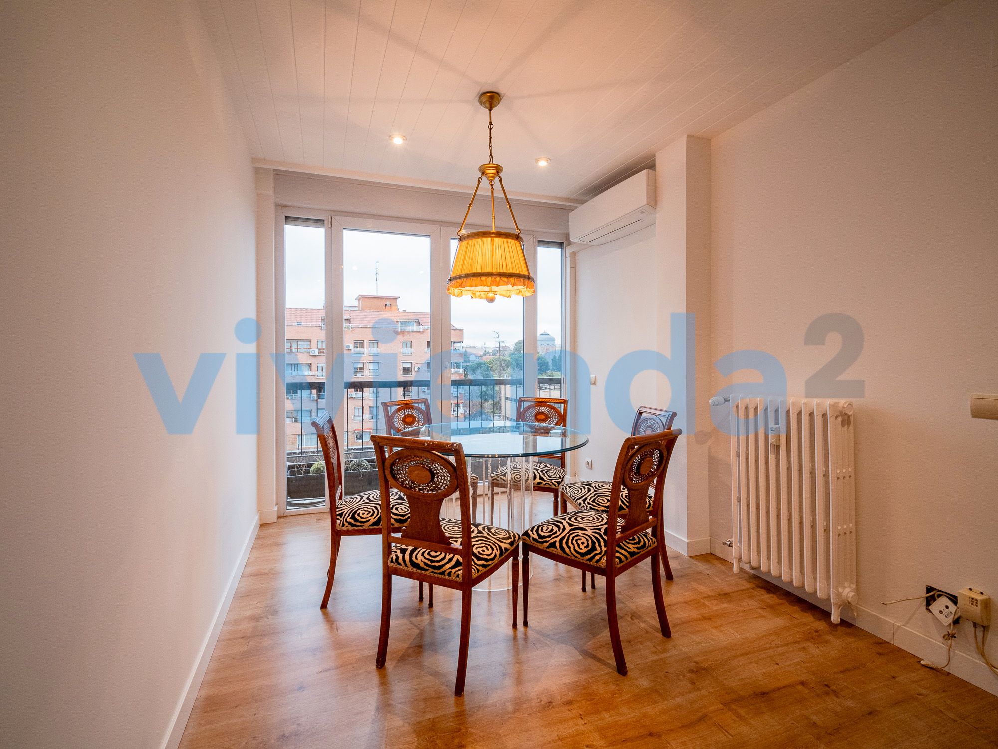 Dining room of Flat for sale in  Madrid Capital  with Air Conditioner and Heating