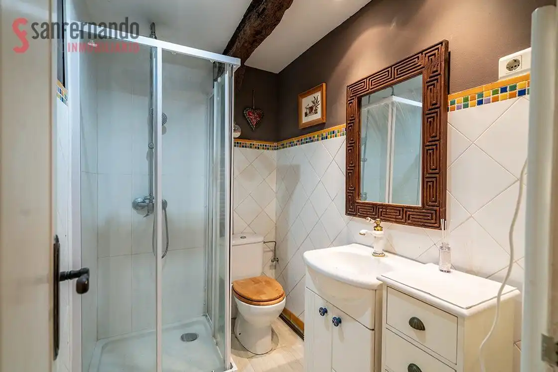 Baño de Piso en venta en Santander con Calefacción, Parquet y Balcón
