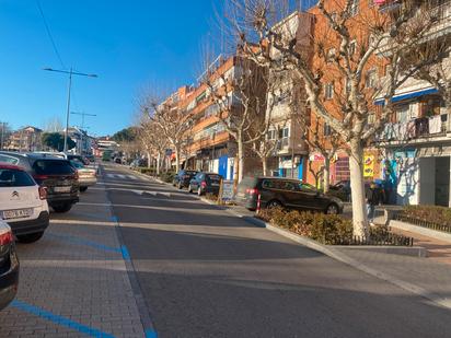 Vista exterior de Local en venda en Boadilla del Monte