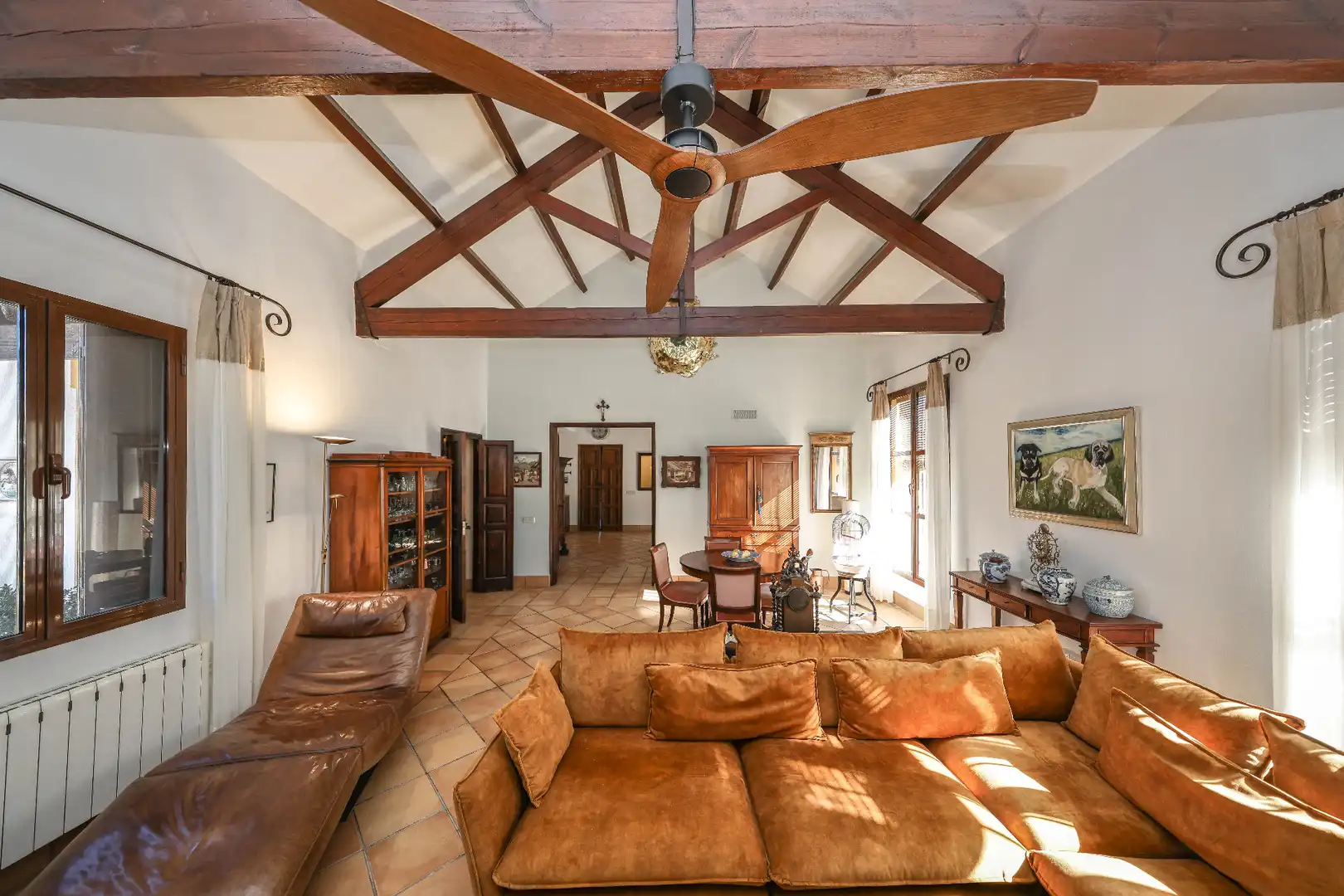Living room of Houses for sale in Morón de la Frontera  with Air Conditioner, Private garden and Swimming Pool
