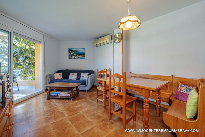 Bedroom of Planta baja for sale in Empuriabrava  with Air Conditioner, Heating and Terrace