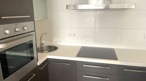 Foto 5 de Piso en venta en Calle Valencia, Monte Alto - Zalaeta - Atocha, A Coruña Capital