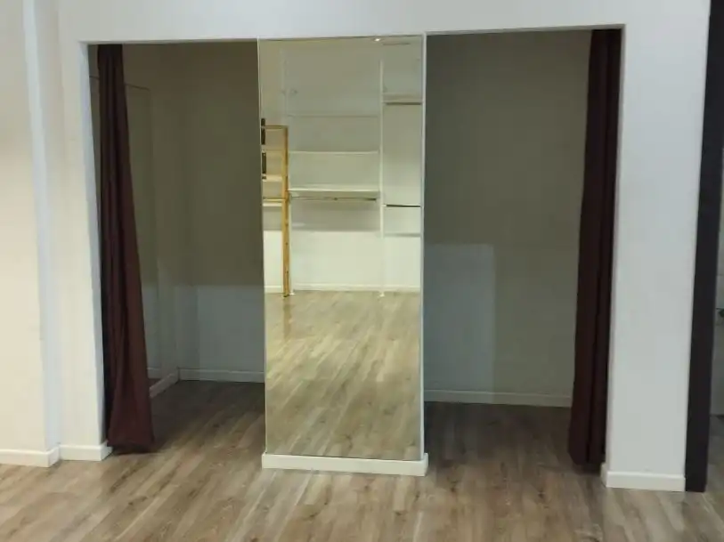 Dormitori de Local de lloguer en Murcia amb Aire condicionat i Parquet