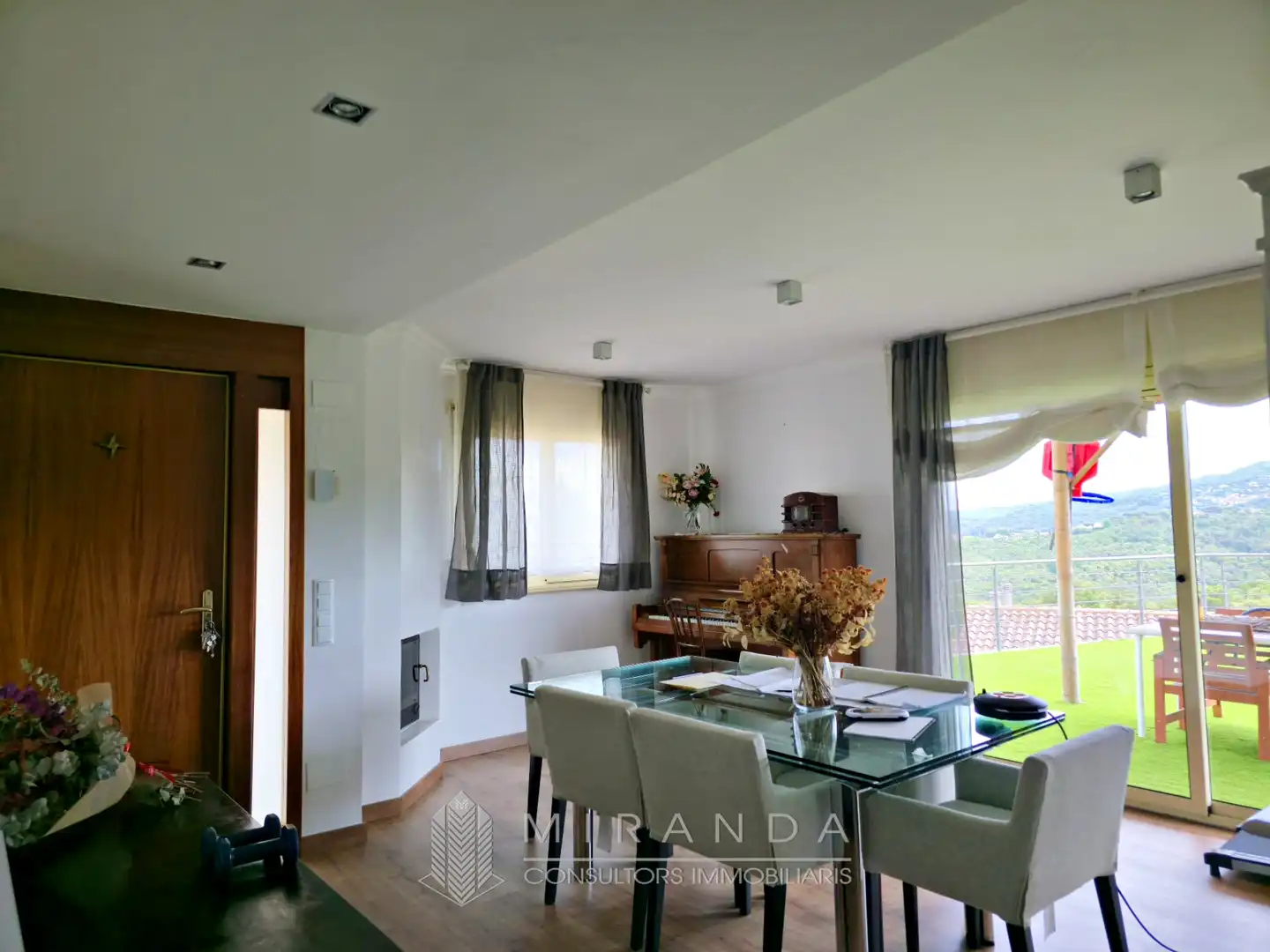 Comedor de Casa o chalet en venta en Vallromanes con Aire acondicionado, Calefacción y Jardín privado