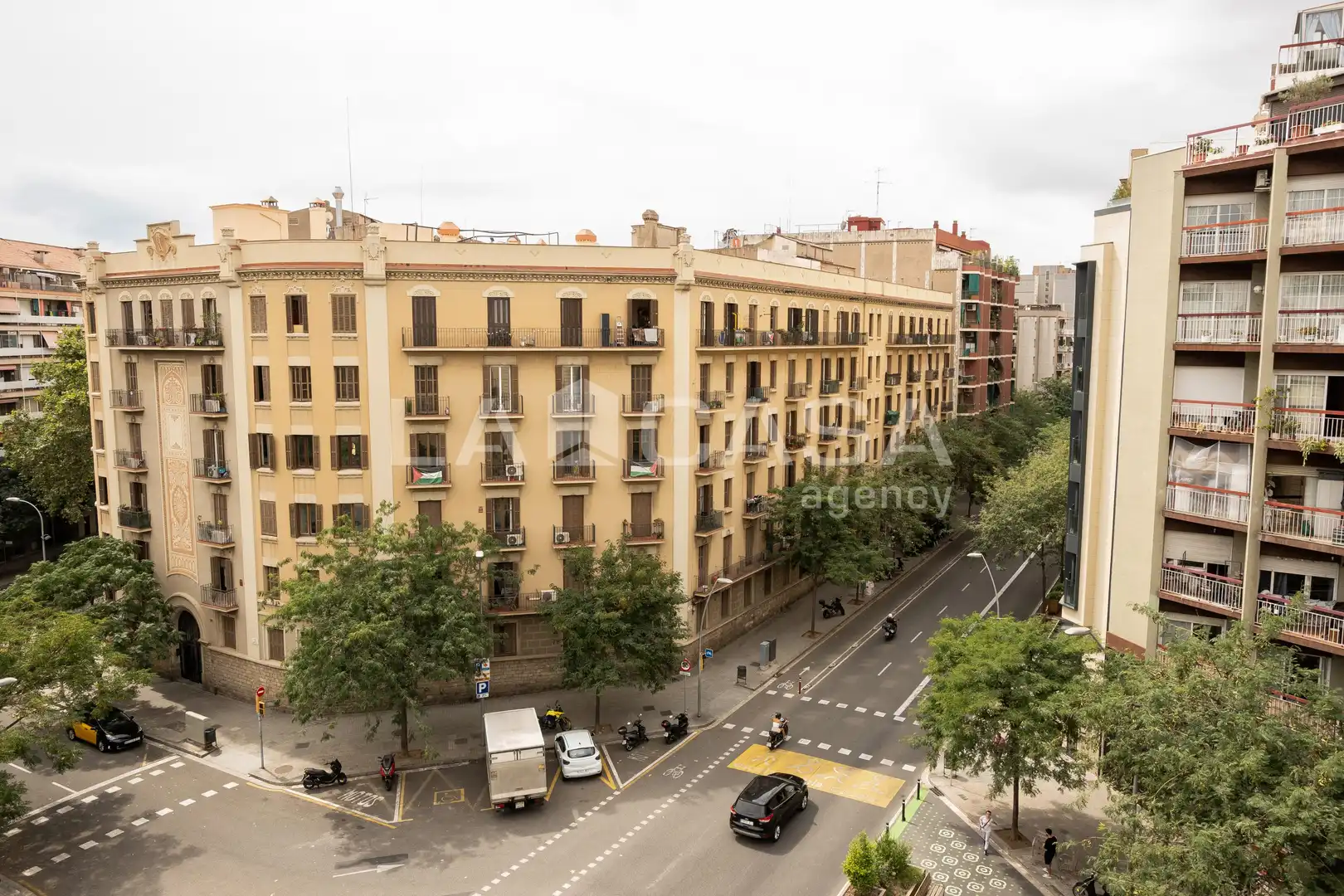 Piso con terraza en venta en Sant Andreu, imagen 30