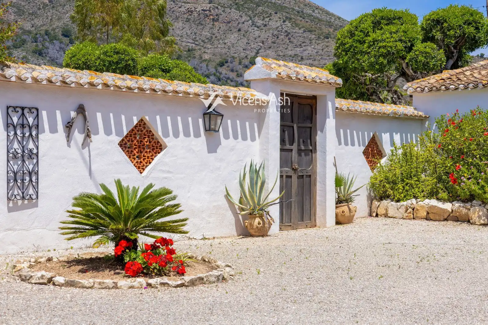 Exterior view of Houses for sale in Jávea / Xàbia  with Storage room, Swimming Pool and Furnished