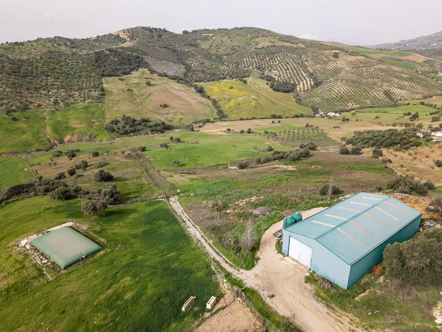 Finca rústica en venta en Villanueva de la Concepción con Terraza, Piscina y Amueblado