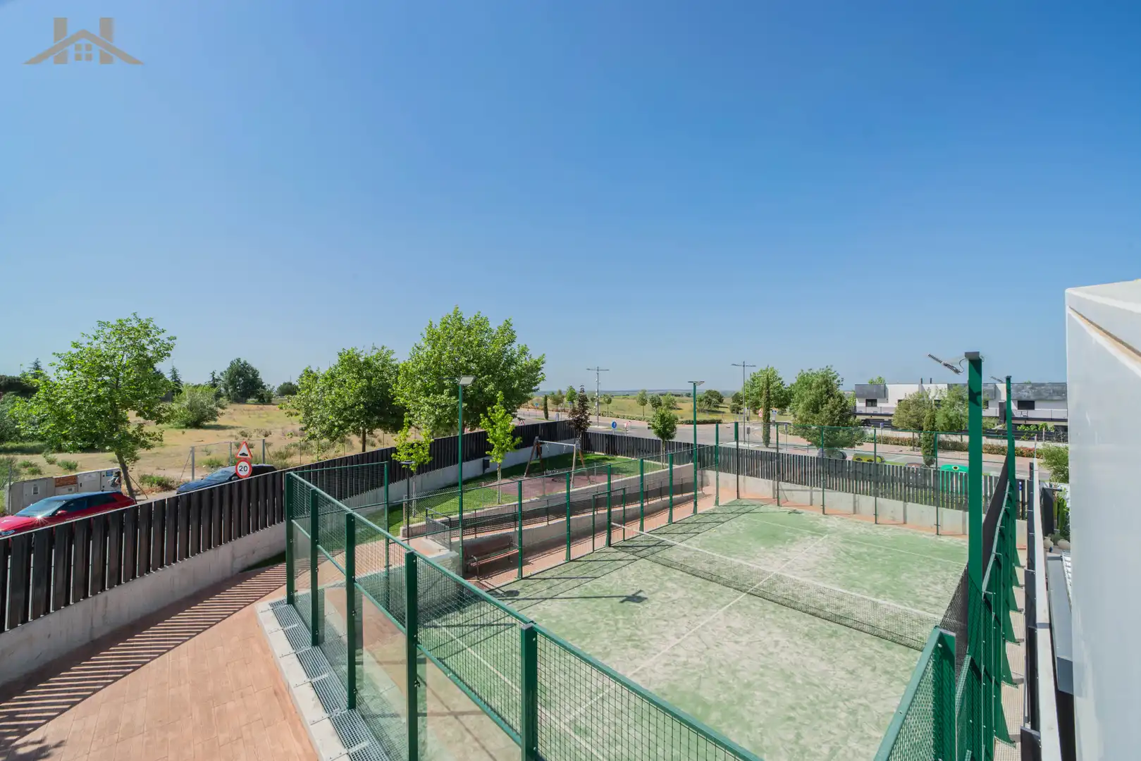 Terrassa de Casa o xalet en venda en Boadilla del Monte amb Calefacció, Jardí privat i Parquet