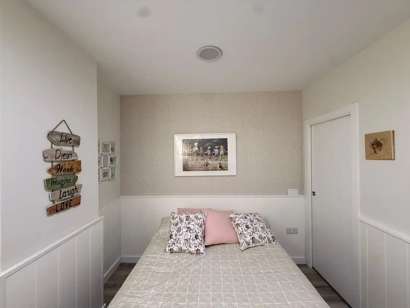 Schlafzimmer von Wohnung zum Verkauf in Córdoba mit Klimaanlage, Privatgarten und Möbliert