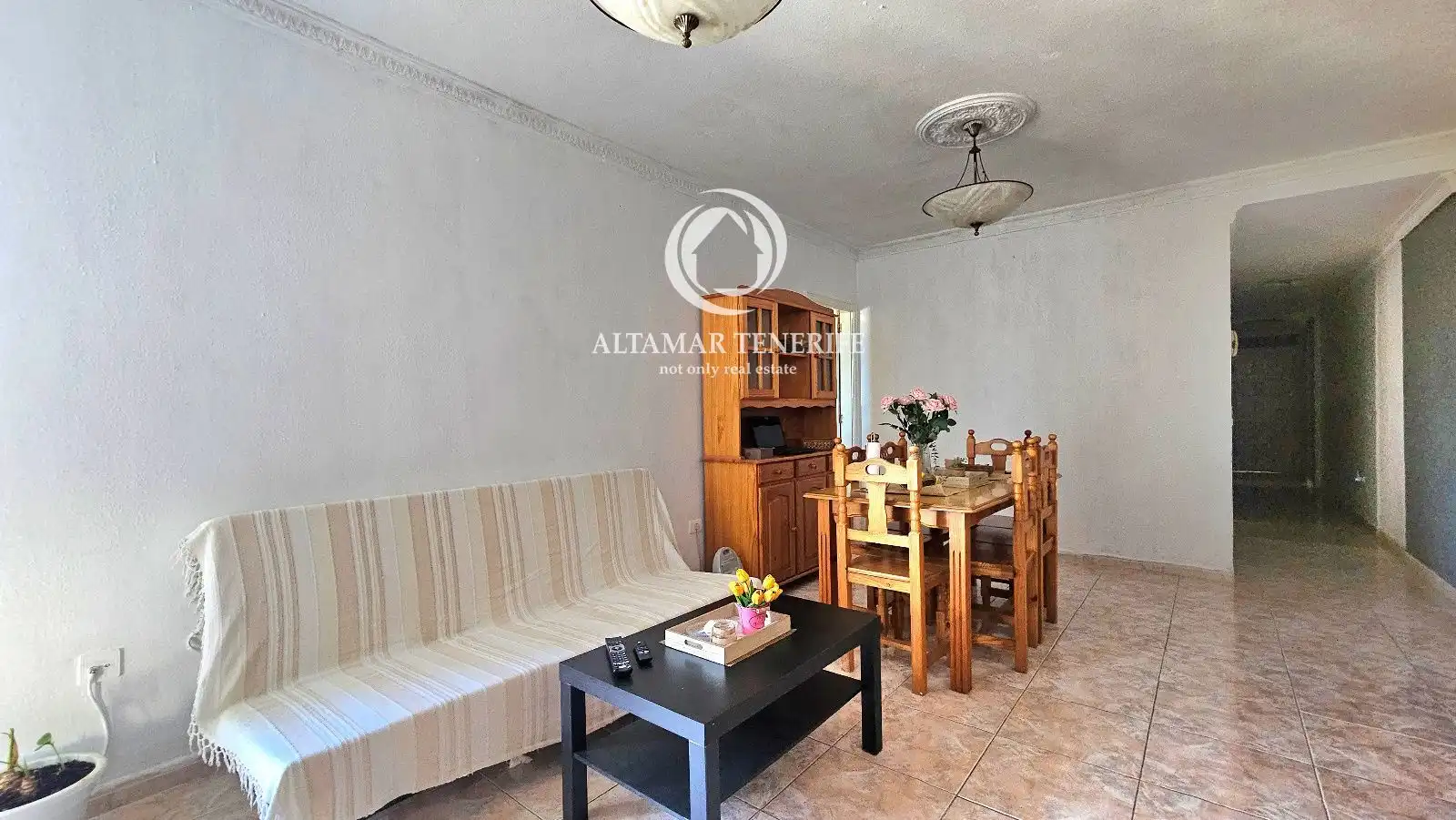 Sala d'estar de Apartament en venda en Guía de Isora amb Traster i Moblat