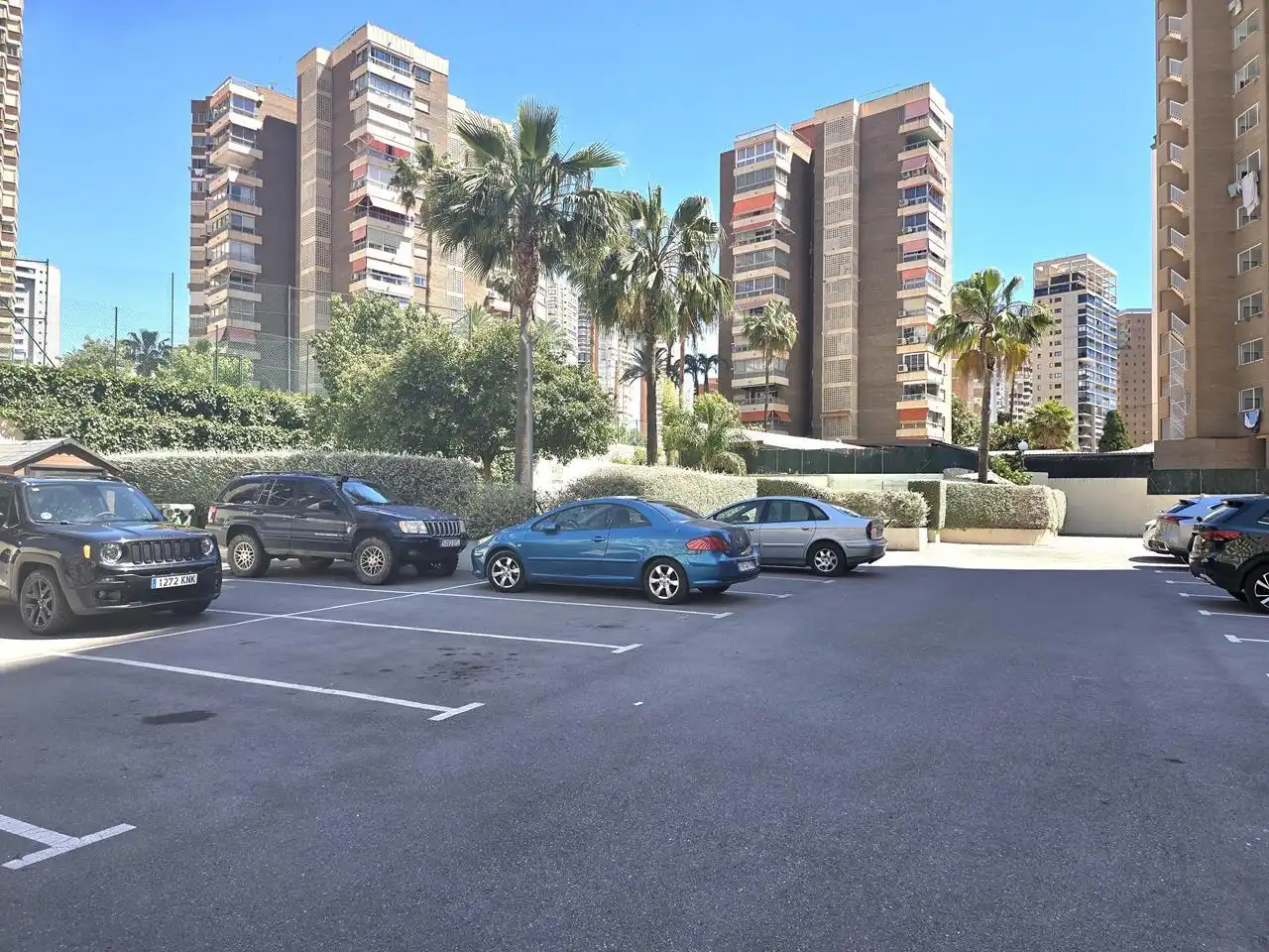 Parking de Piso en venta en Benidorm con Terraza y Amueblado