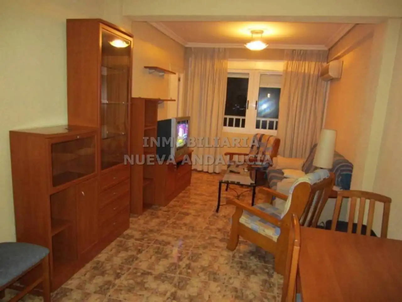 Sala de estar de Piso de alquiler en Almería con Calefacción y Amueblado