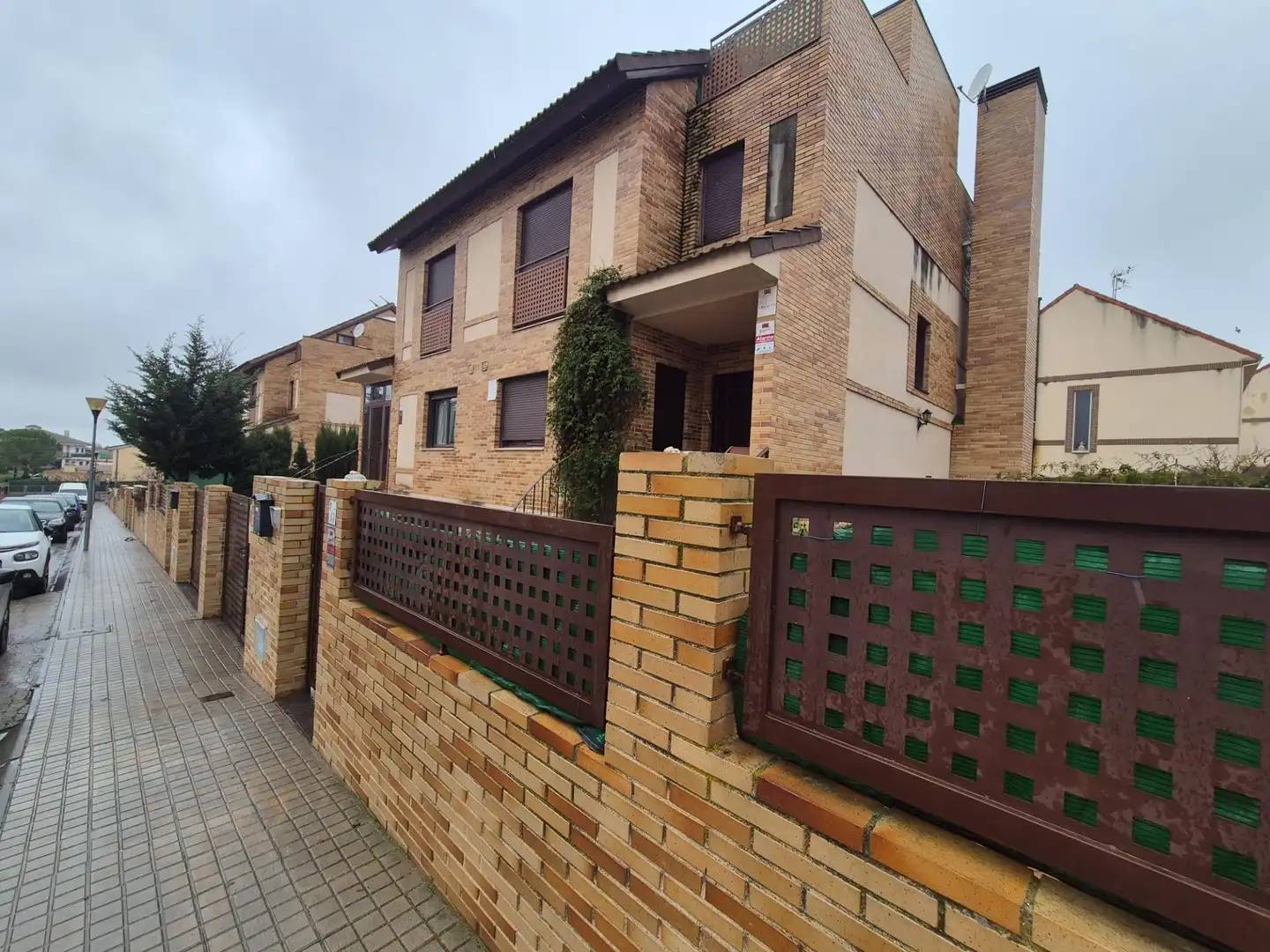 Vista exterior de Casa o xalet en venda en Las Ventas de Retamosa