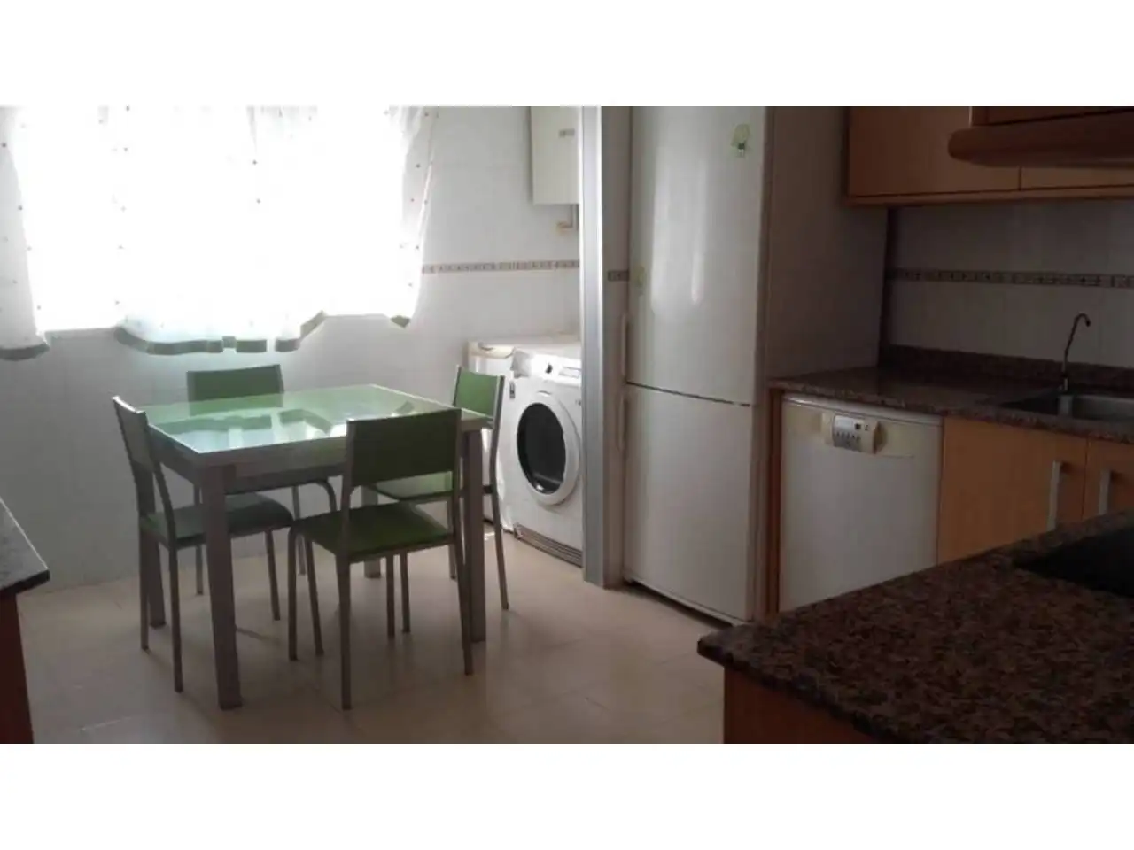 Cuina de Pis de lloguer en Castellón de la Plana / Castelló de la Plana amb Traster